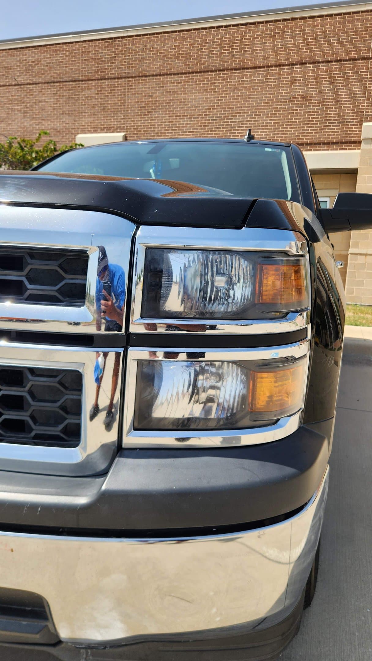 Headlight after restoration - bright and clear